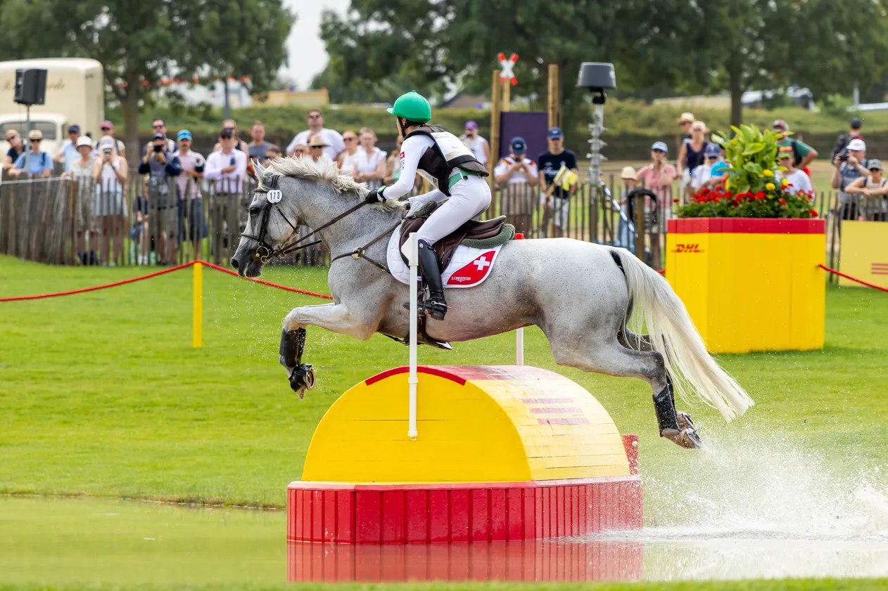 Johner Mélody, SUI, Erin
FEI World Championships Aachen 2026
© Hippo Foto Media - Sharon Vandeput
15/08/2026